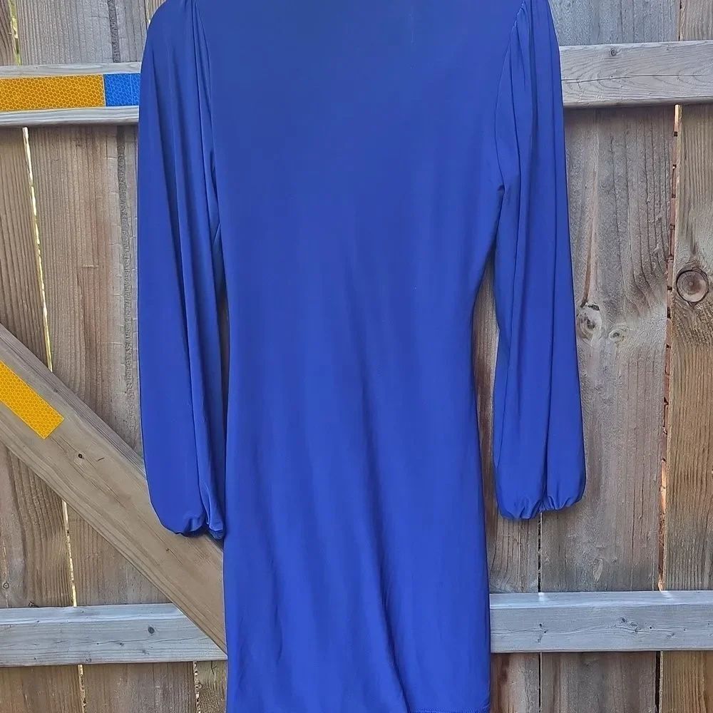 Elegant Blue Long-Sleeve Dress - Picture 4 of 5